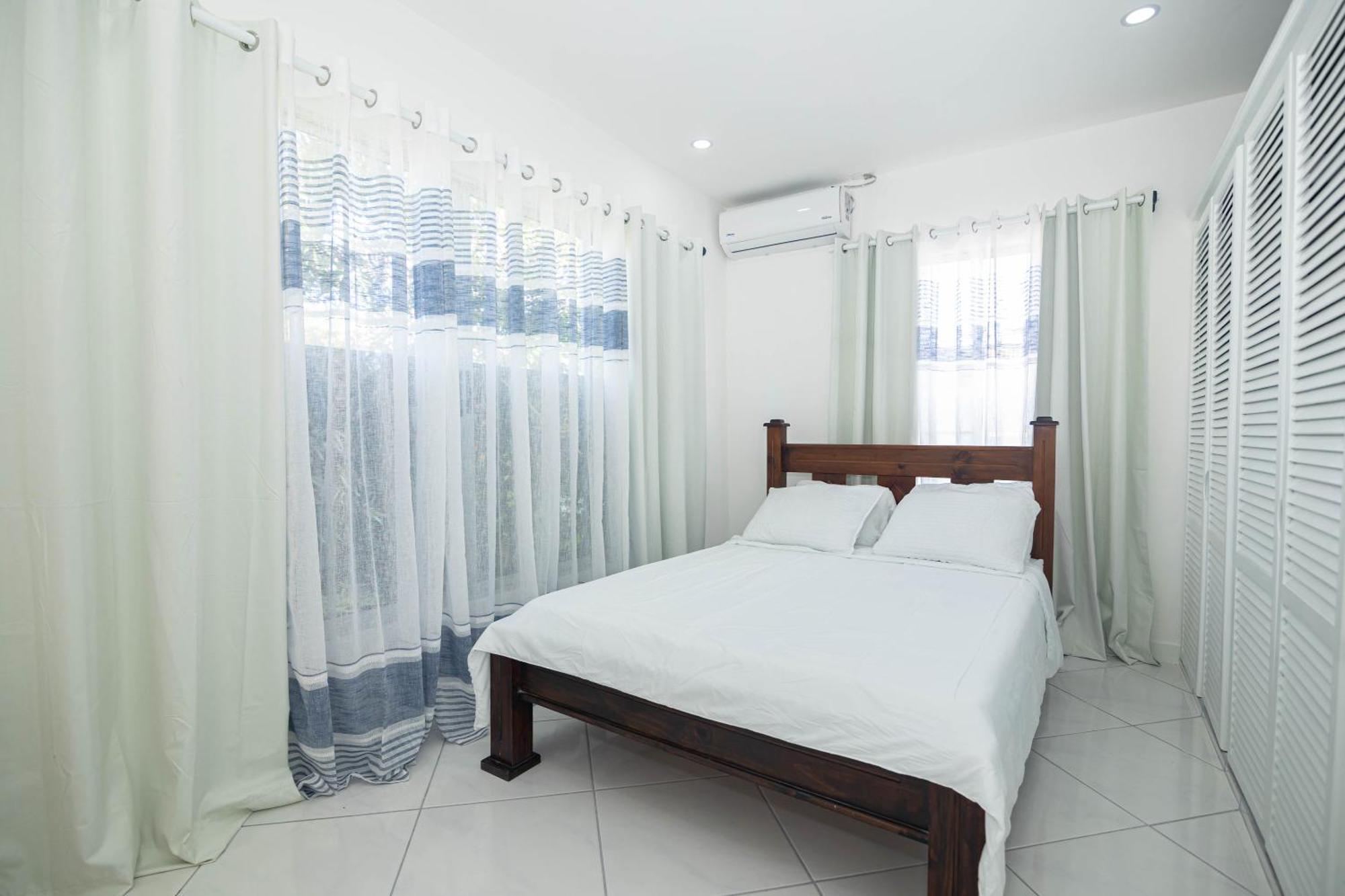 קפוס Apartamentos Cristal מראה חיצוני תמונה