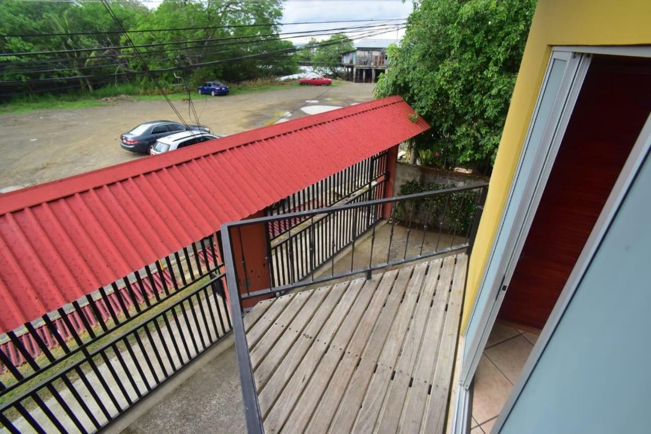 קפוס Apartamentos Cristal מראה חיצוני תמונה